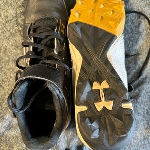 Men’s under Armour, soccer shoes